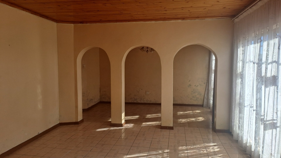 4 Bedroom Property for Sale in Mdantsane Nu 17 Eastern Cape